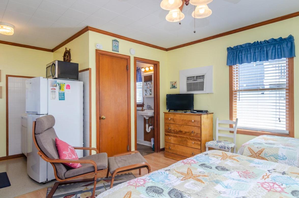 The Pelican Hidden Treasure Inn Room 2 By Bryant Real Estate คูเรบีช ภายนอก รูปภาพ